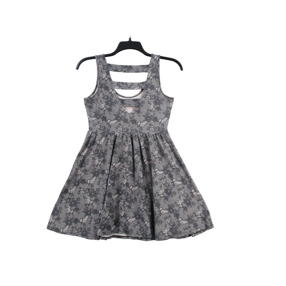 Hot Topic Gray Floral Lace Skater Dress With Cutout Back Design Size M - Picture 11 of 13